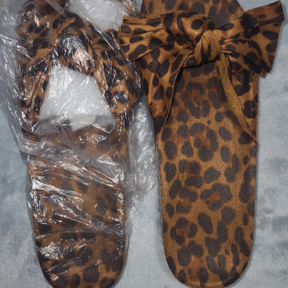 Leopard Print Bow Slide Sandals